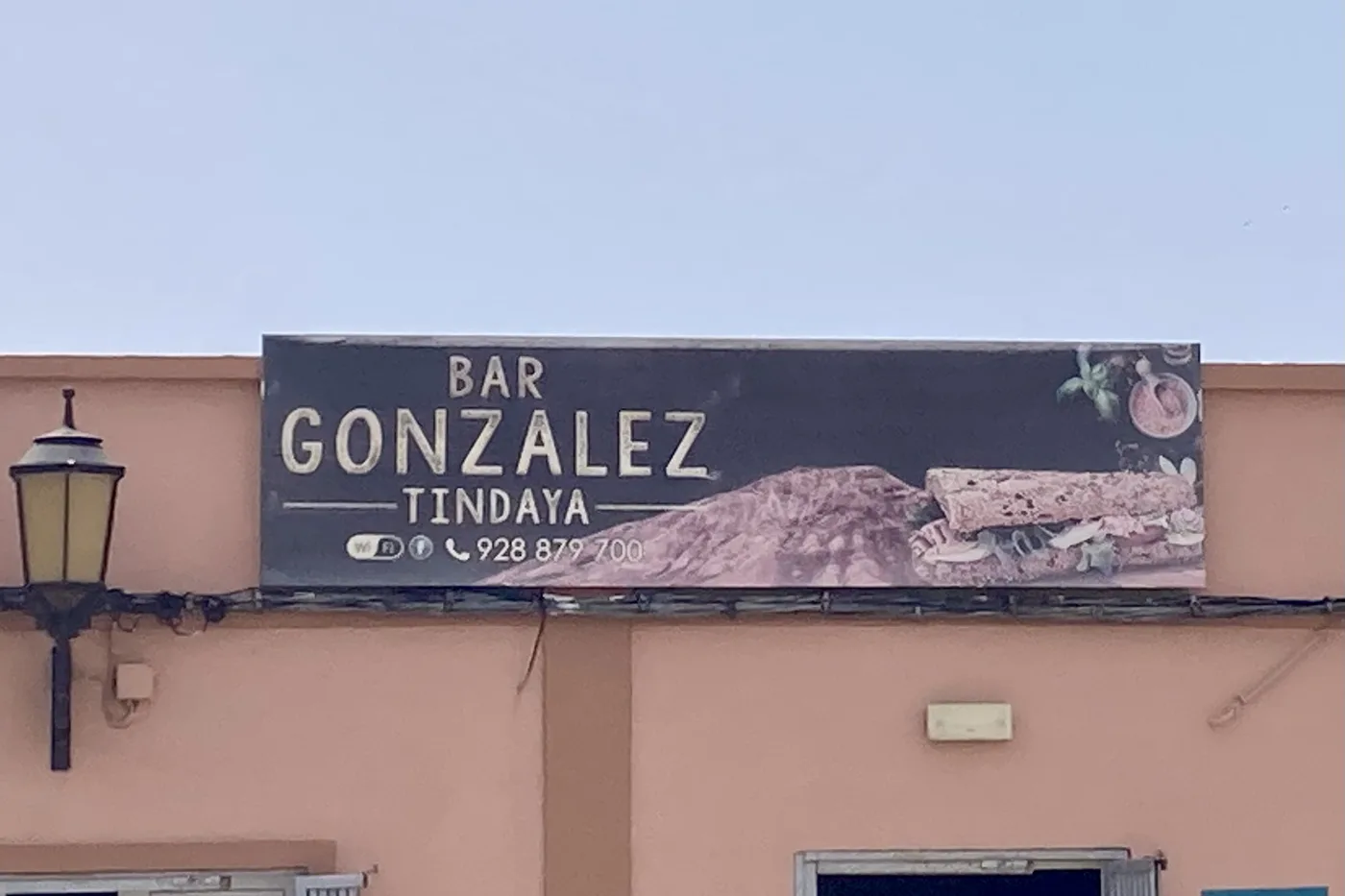 Façade du Bar Gonzalez à Tindaya, Fuerteventura